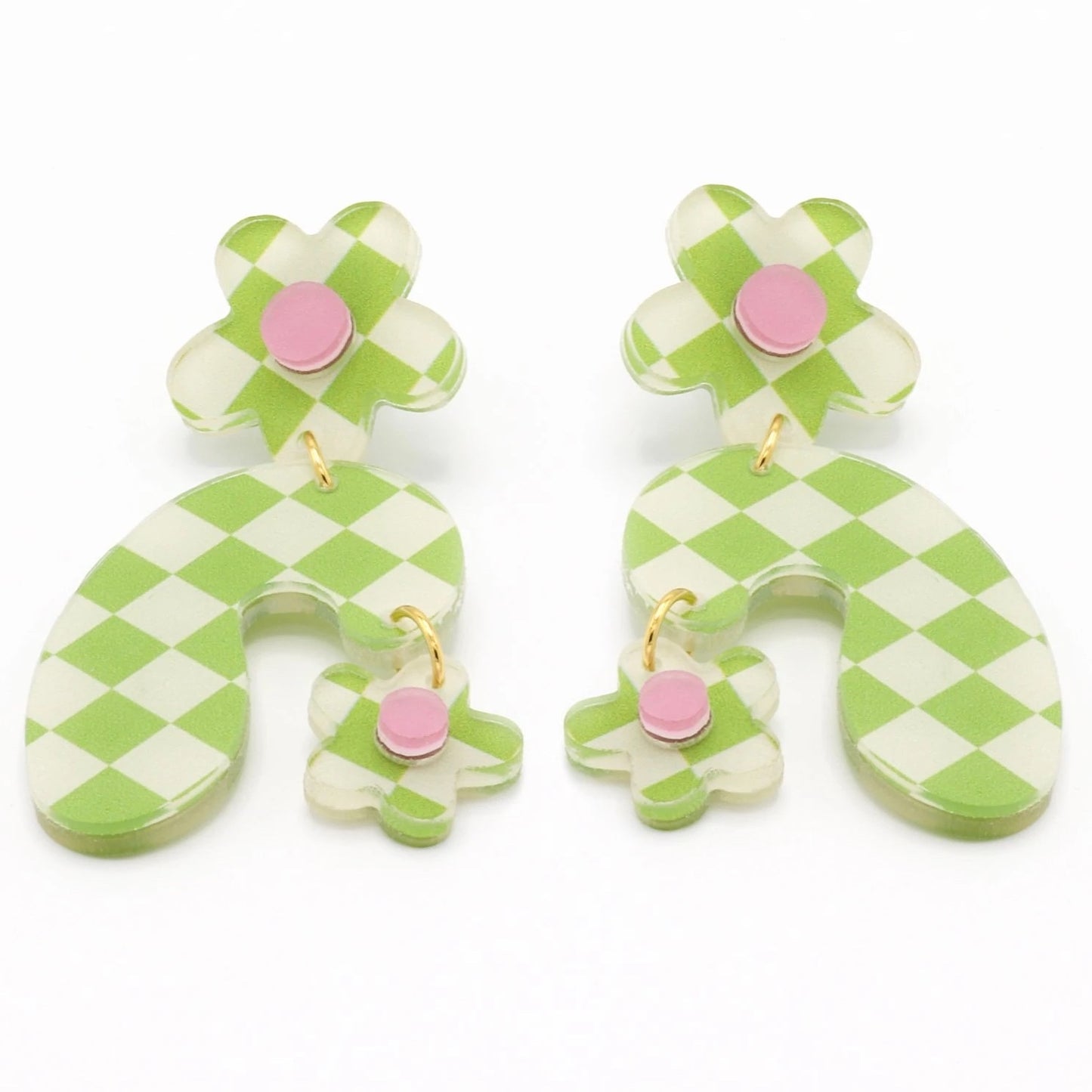 Curvy Daisy Earrings x dconstruct